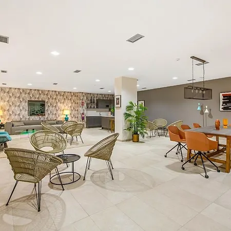Costa Elegant Escape Appartamento