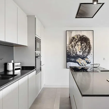 Costa Elegant Escape *