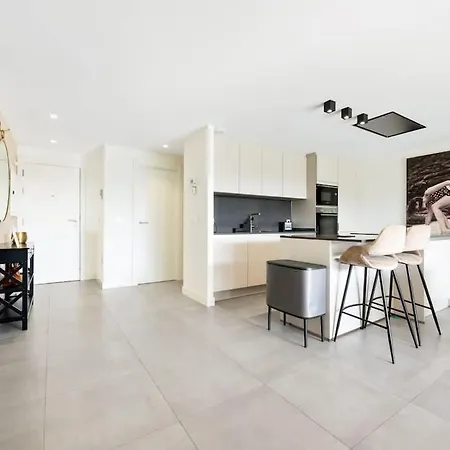 Appartement Costa Elegant Escape