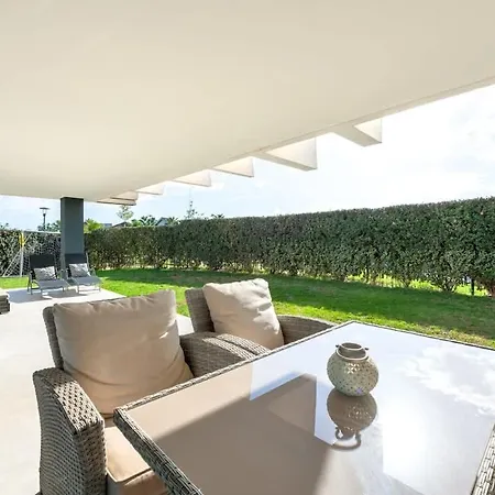 Costa Elegant Escape Appartement