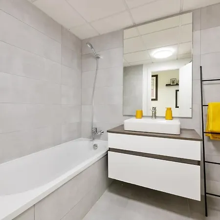 Costa Elegant Escape Appartement